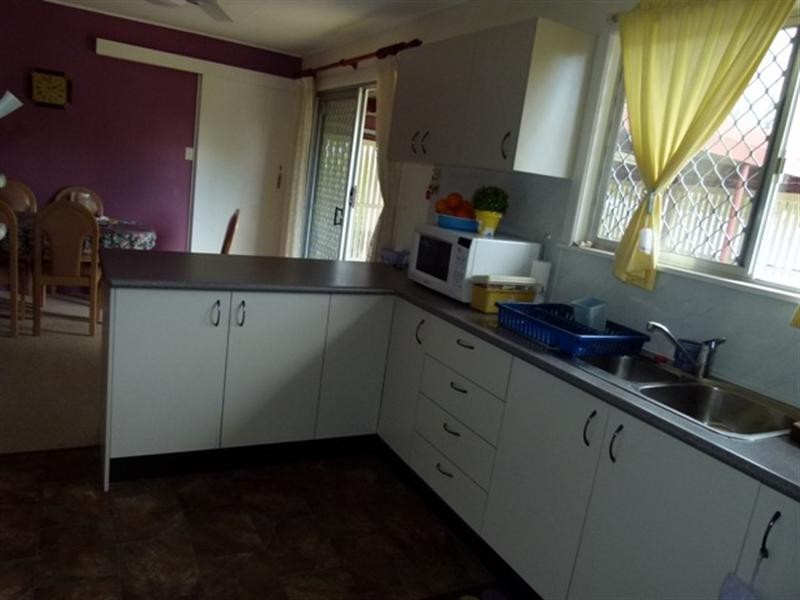 5 Edward, Rosewood QLD 4340