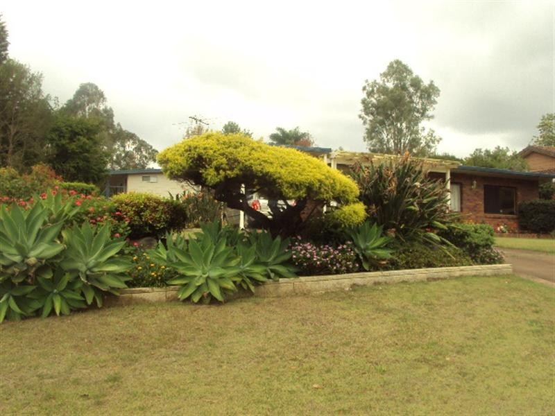 4 Melbury, Willowbank QLD 4306