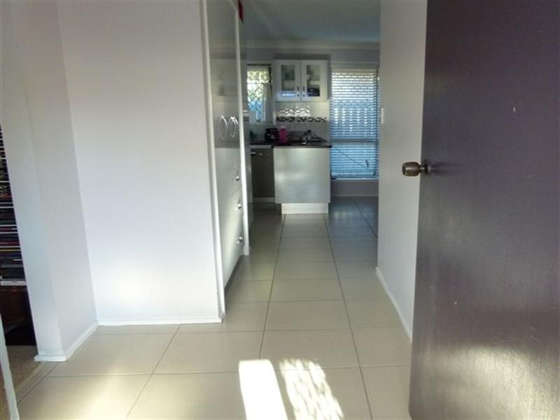 29 Gledson Street, North Booval QLD 4304