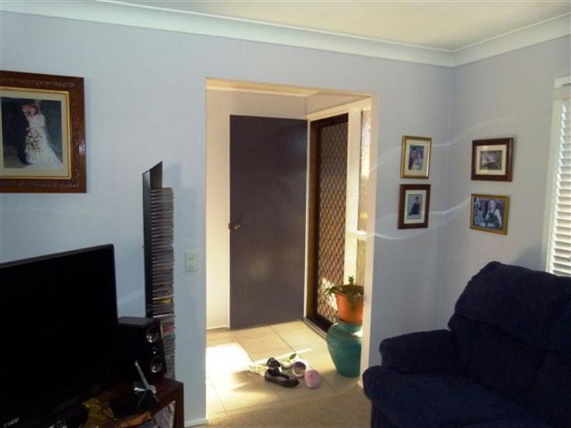 29 Gledson Street, North Booval QLD 4304