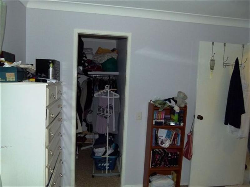 29 Gledson Street, North Booval QLD 4304