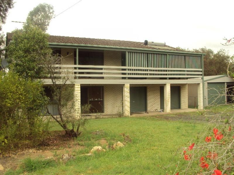 71 Adelong Avenue, Thagoona QLD 4306