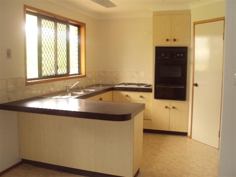 71 Adelong Avenue, Thagoona QLD 4306