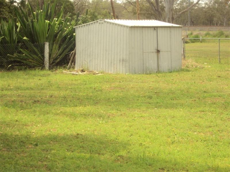 71 Adelong Avenue, Thagoona QLD 4306