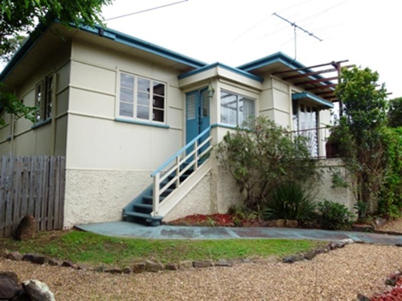 34 Cypres Street, North Ipswich QLD 4305