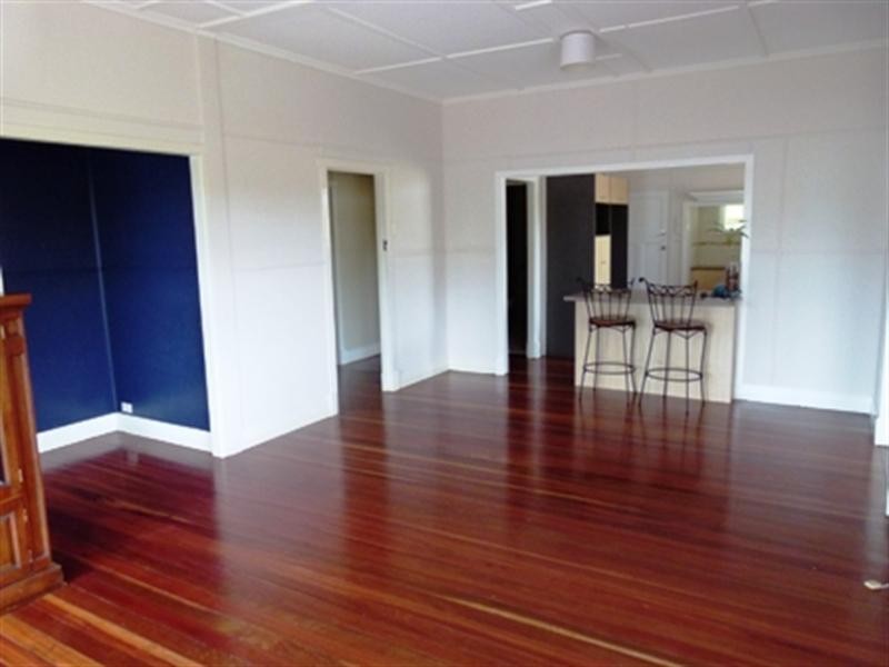 34 Cypres Street, North Ipswich QLD 4305