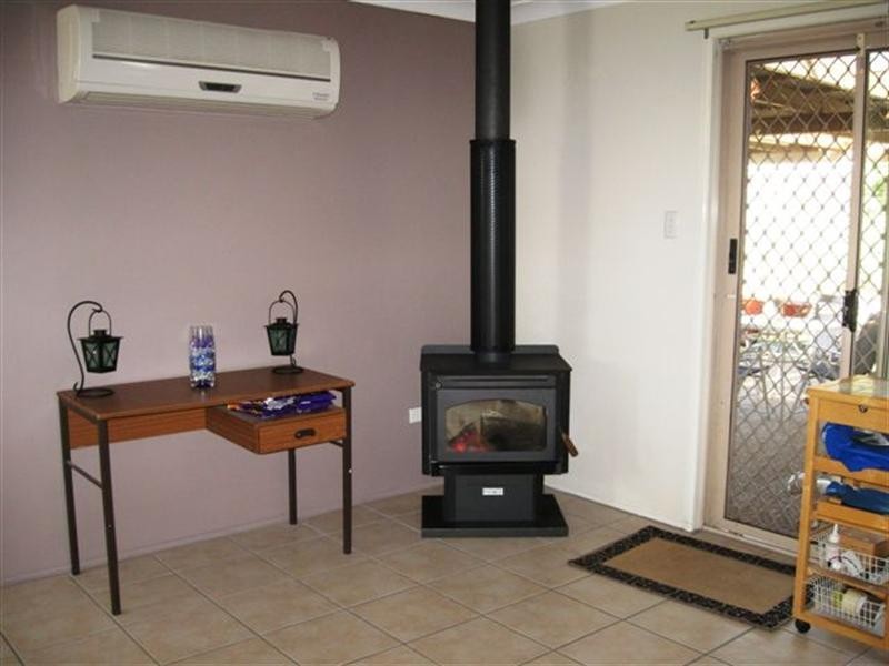 47 Farrell Drive, Walloon QLD 4306