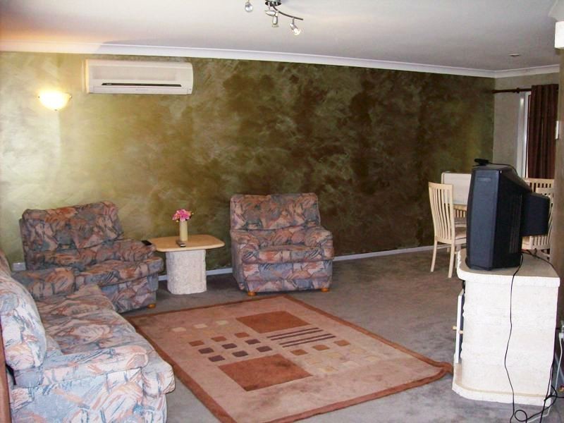 6 CRAIGERNE Street, Brassall QLD 4305