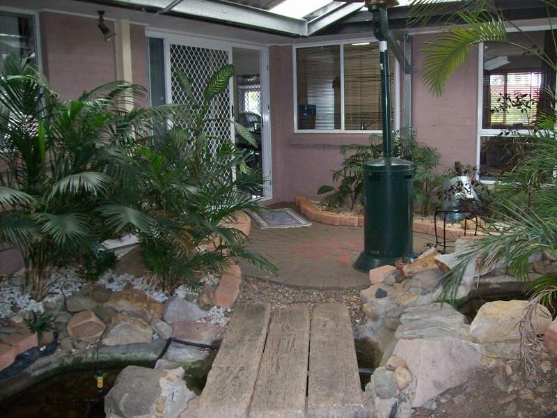 6 CRAIGERNE Street, Brassall QLD 4305