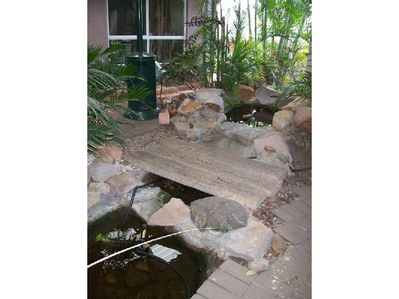 6 CRAIGERNE Street, Brassall QLD 4305