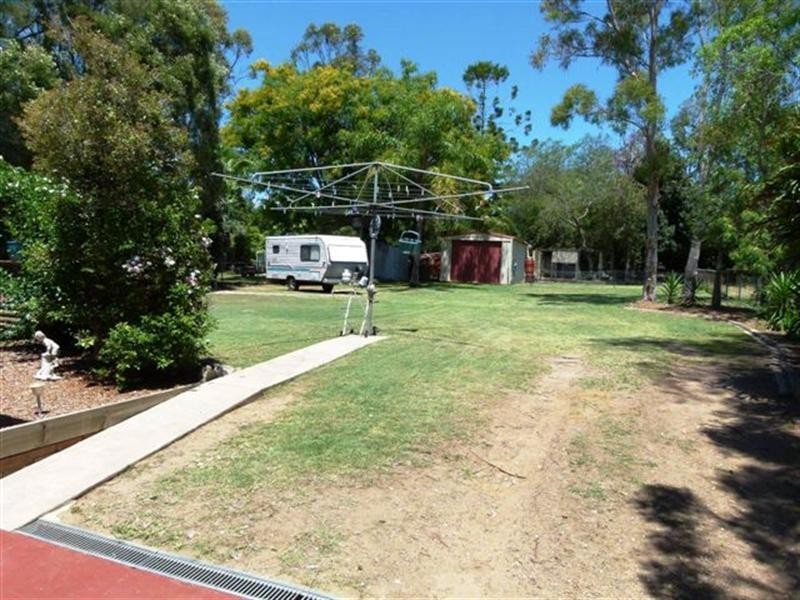 39 Fassifern Street, Peak Crossing QLD 4306