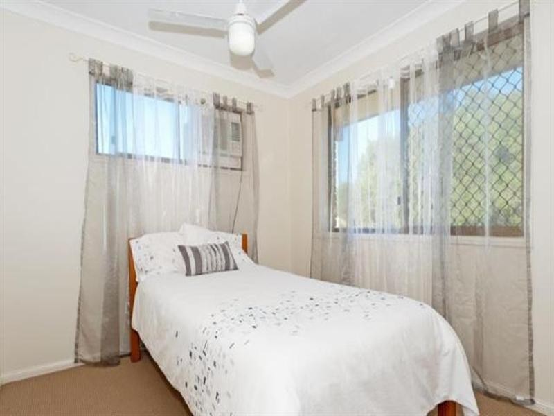 8 Aster Street, Yamanto QLD 4305