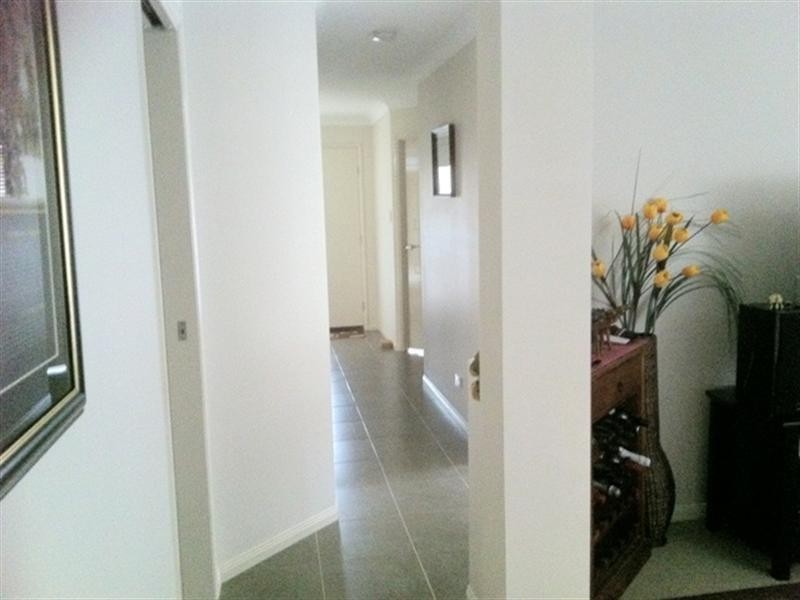 3 Dornoch Crescent, Raceview QLD 4305