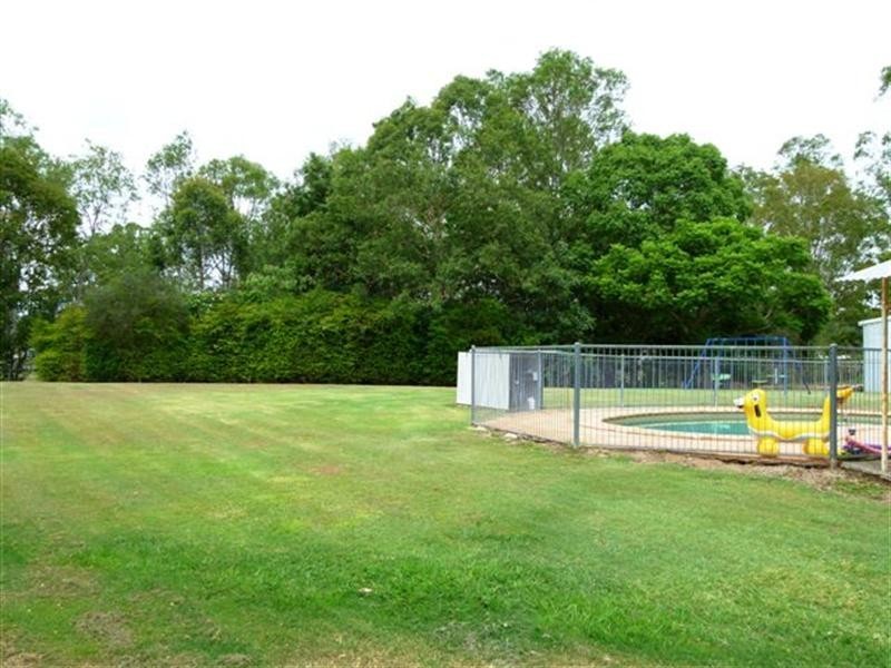 12 Taylors Road, Walloon QLD 4306