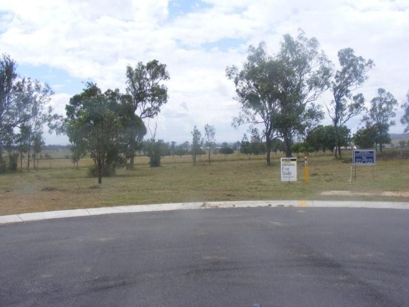 29 IVORY Close, Peak Crossing QLD 4306