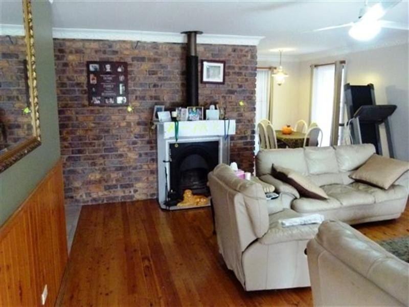 348 Warwick Road, Yamanto QLD 4305