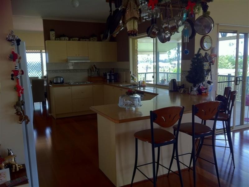 10 Wellington Rise, Willowbank QLD 4306