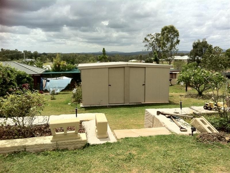 10 Wellington Rise, Willowbank QLD 4306