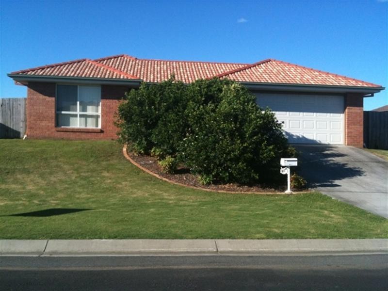 98 Anna Drive, Raceview QLD 4305