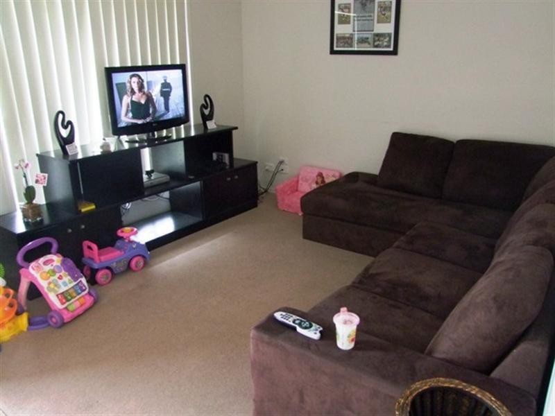 98 Anna Drive, Raceview QLD 4305