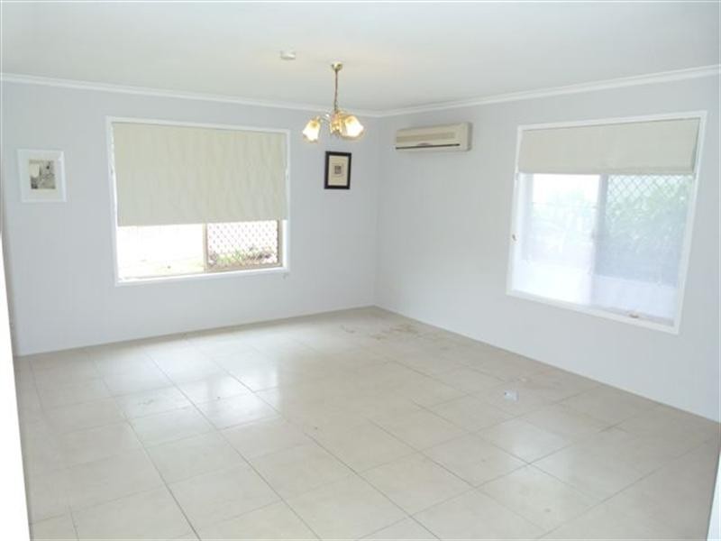 10 McMillan Street, Churchill QLD 4305