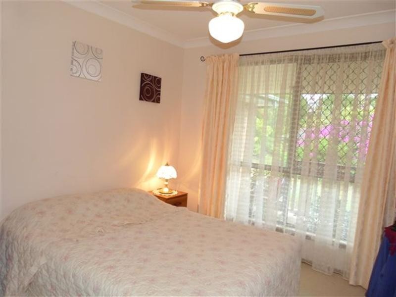 2 Amor Court, Yamanto QLD 4305