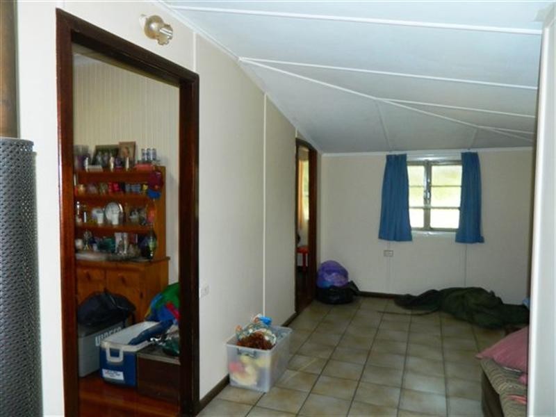 15 North Street, Harrisville QLD 4307