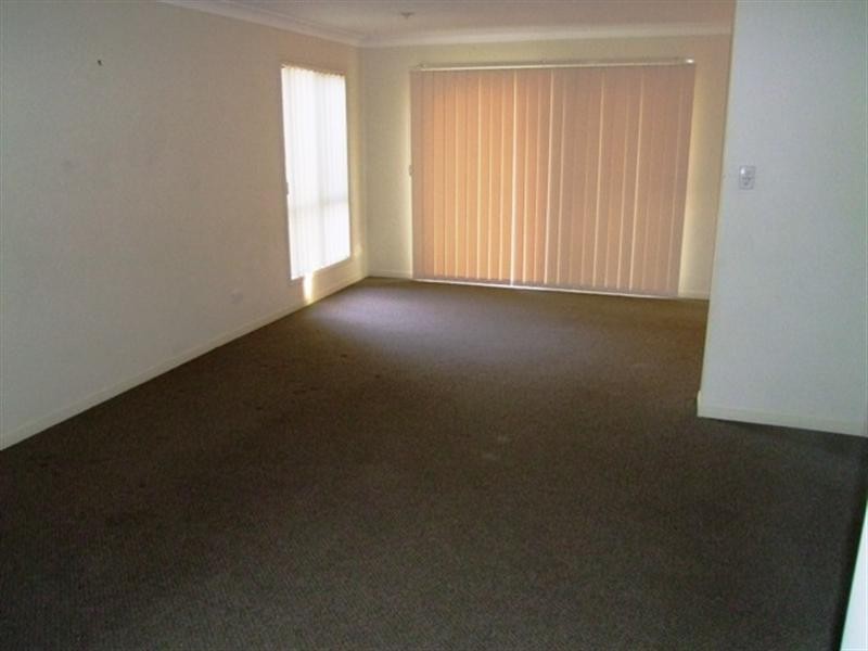 14 Anna Drive, Raceview QLD 4305