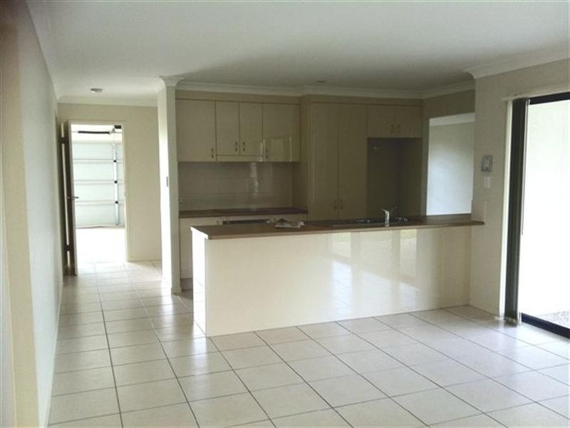 88 Jacaranda Drive, Yamanto QLD 4305