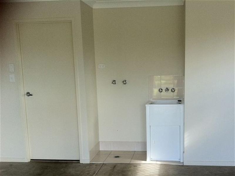 88 Jacaranda Drive, Yamanto QLD 4305