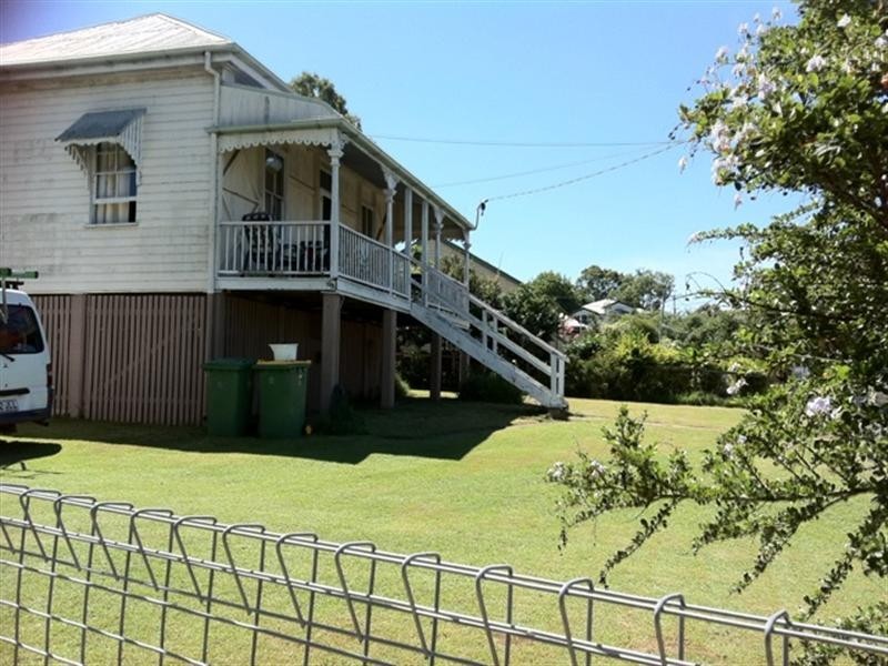 2 Cuffs Lane, North Ipswich QLD 4305