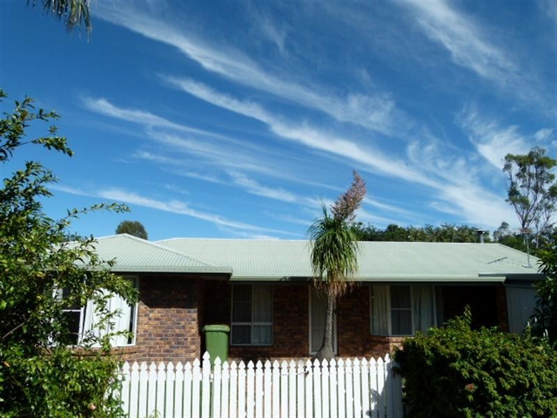 45 Fassifern Street, Peak Crossing QLD 4306