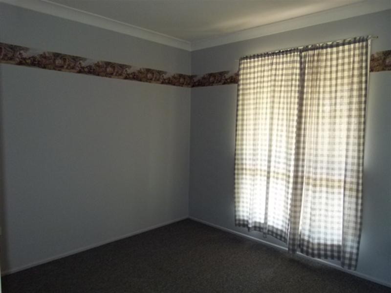 45 Fassifern Street, Peak Crossing QLD 4306