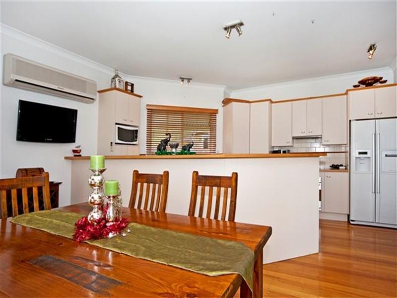 10 Junwood, Deebing Heights QLD 4306