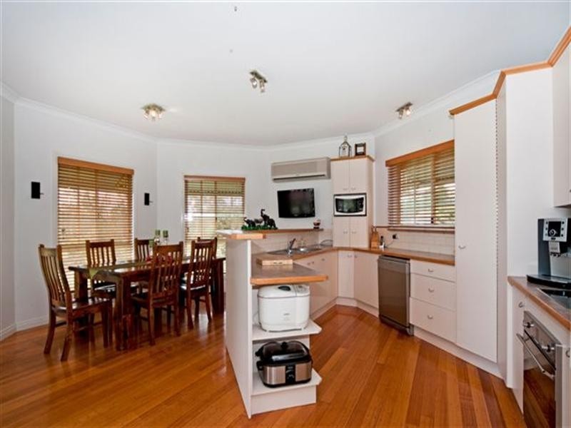 10 Junwood, Deebing Heights QLD 4306