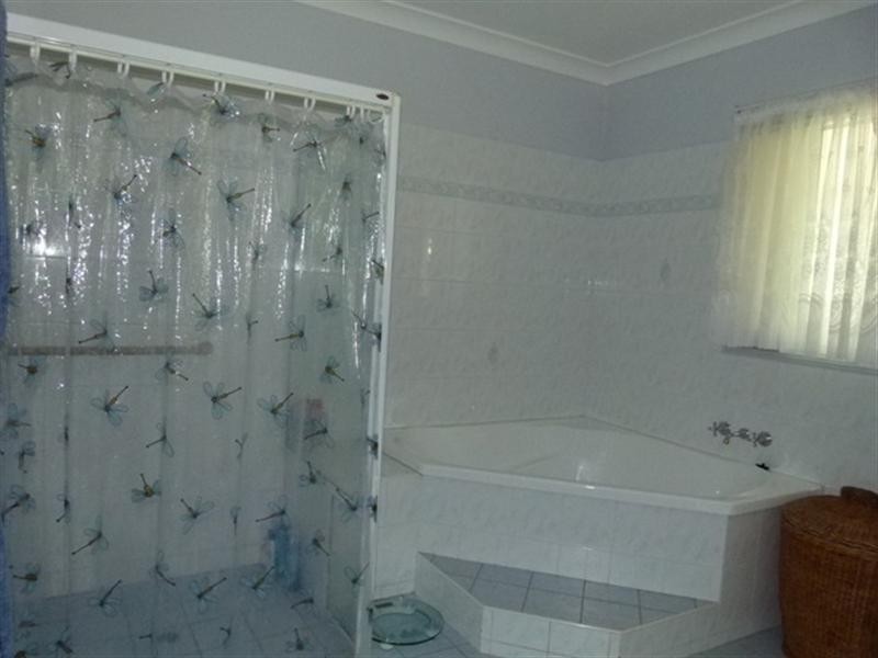 102 Jacobs Road, Mount Forbes QLD 4340