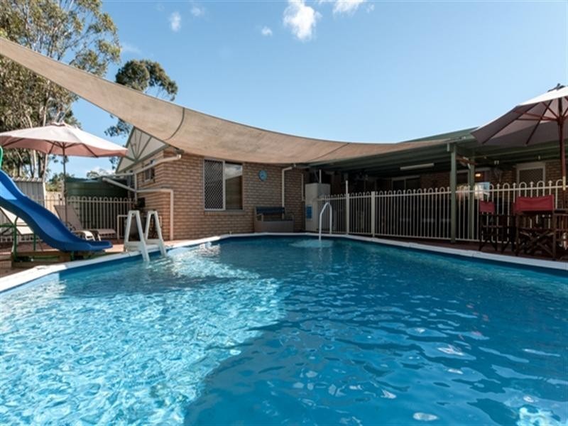 5 Sheppey Place, Yamanto QLD 4305