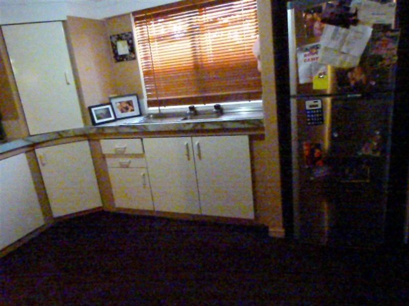 287 South Station Road, Raceview QLD 4305