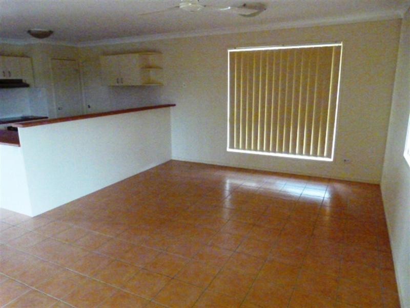 3 Nicole Place, Yamanto QLD 4305