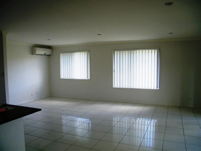 54 Dornoch, Raceview QLD 4305