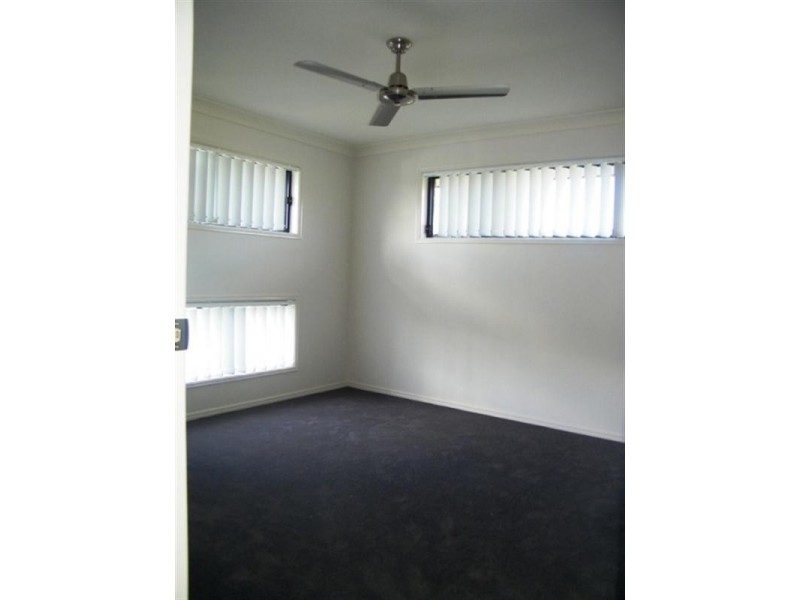 54 Dornoch, Raceview QLD 4305