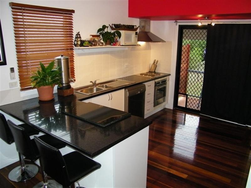 27 Galah Street, Churchill QLD 4305