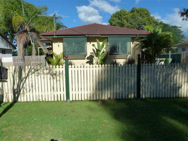 6 Petrie Street, Leichhardt QLD 4305