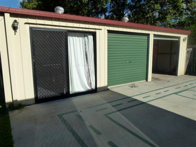 6 Petrie Street, Leichhardt QLD 4305