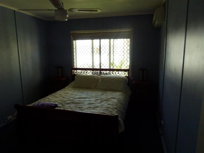 6 Petrie Street, Leichhardt QLD 4305