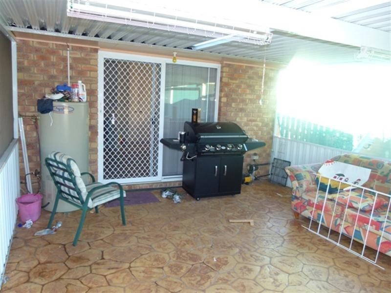 49 Jacaranda Drive, Yamanto QLD 4305