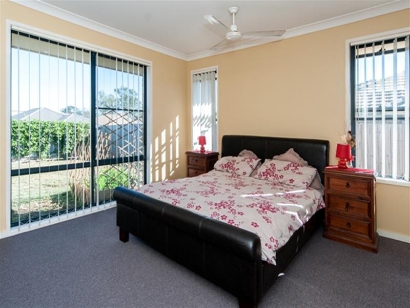 2 Brittany Crescent, Raceview QLD 4305