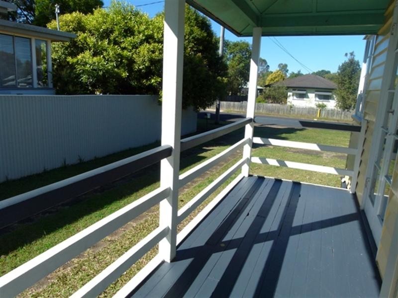 63 Woodford Street, One Mile QLD 4305