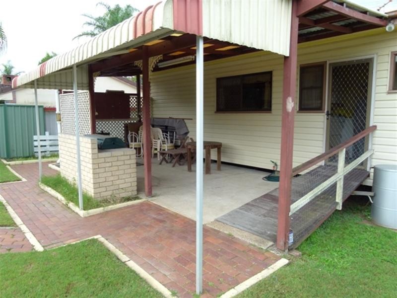 2 Leslie Street, East Ipswich QLD 4305