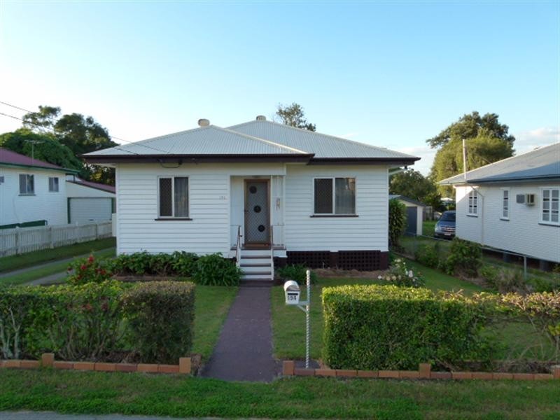 194 Glebe Road, Booval QLD 4304